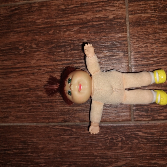 Cabbage Patch Kids Preemie Girl Doll Red Hair Green Eyes Cpk - Picture 3 of 10